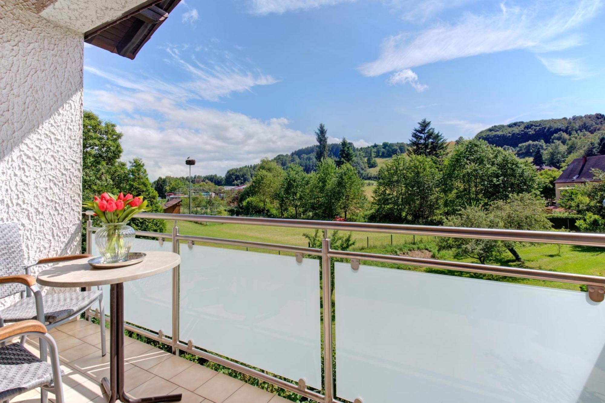 Apartment Landhotel Zum Storchennest Bann Luaran gambar